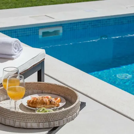 别墅 Luxury With Heated Pool Near & Split Kaštela