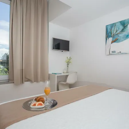 Koras - With Heated Pool