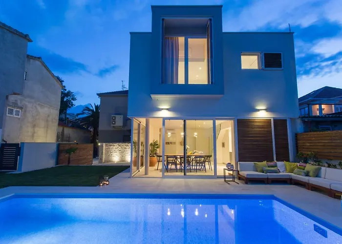 Villa Luxury Villa With Heated Pool Near Beach & Split Kaštela